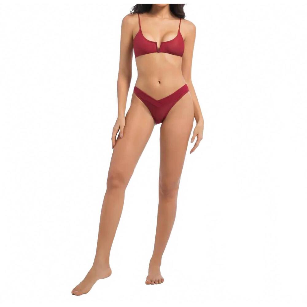 NEW REVYL & RAV women's tan through bottom in red